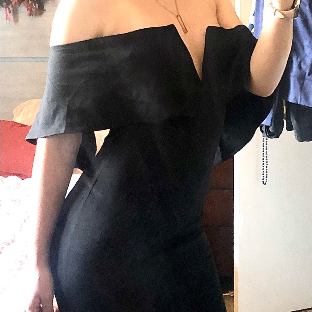 Lyla Off Shoulder Dress - Black